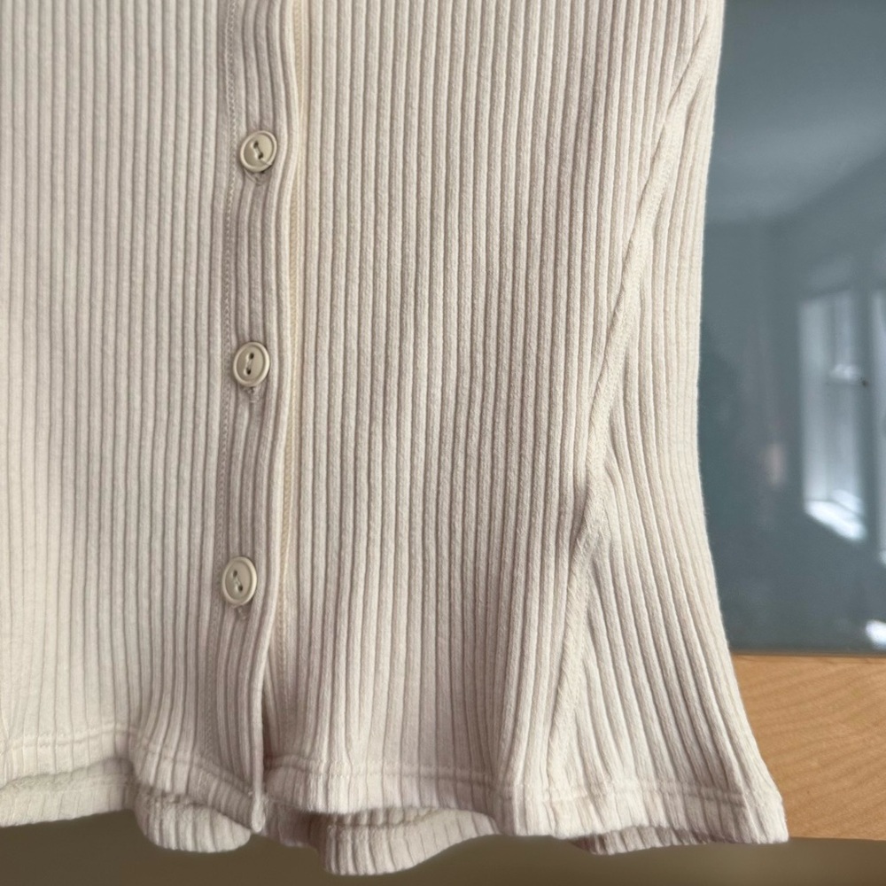 Women's Cream Button-Up Ribbed Top - Picture 2 of 9